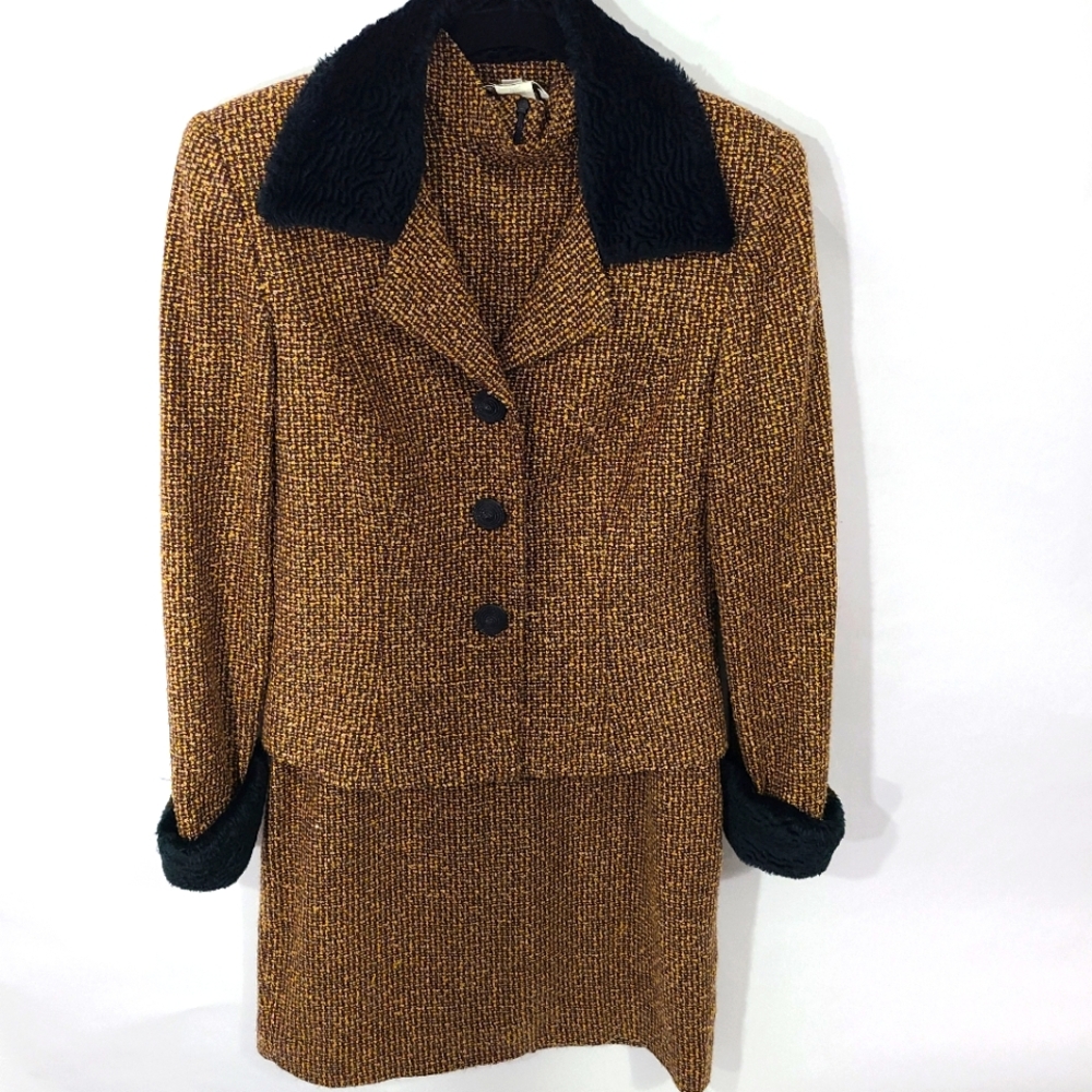 VTG Essence 80's Brown Brocade 2-piece Suit Size 8 Jacket has Faux Fur‎ Trim